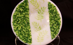 decor dish green white